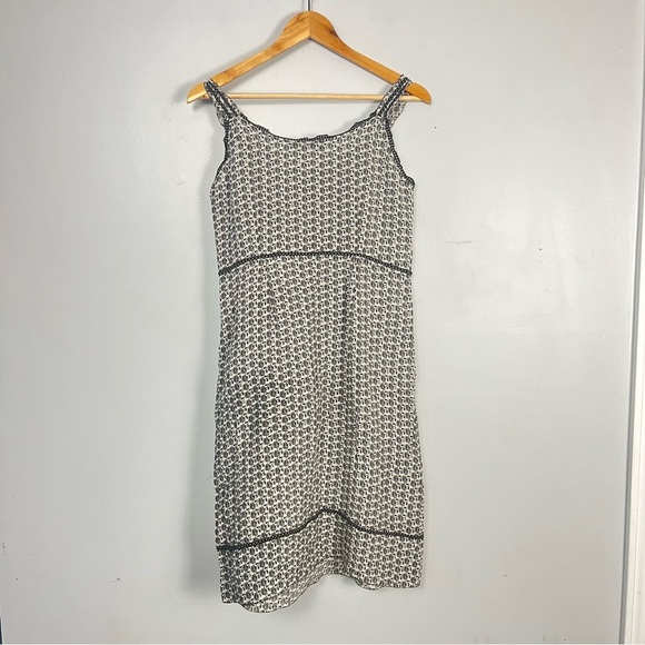 Gerald Darel Silk mini black and off white dress size French 40/ USA 8 /medium - Picture 4 of 7